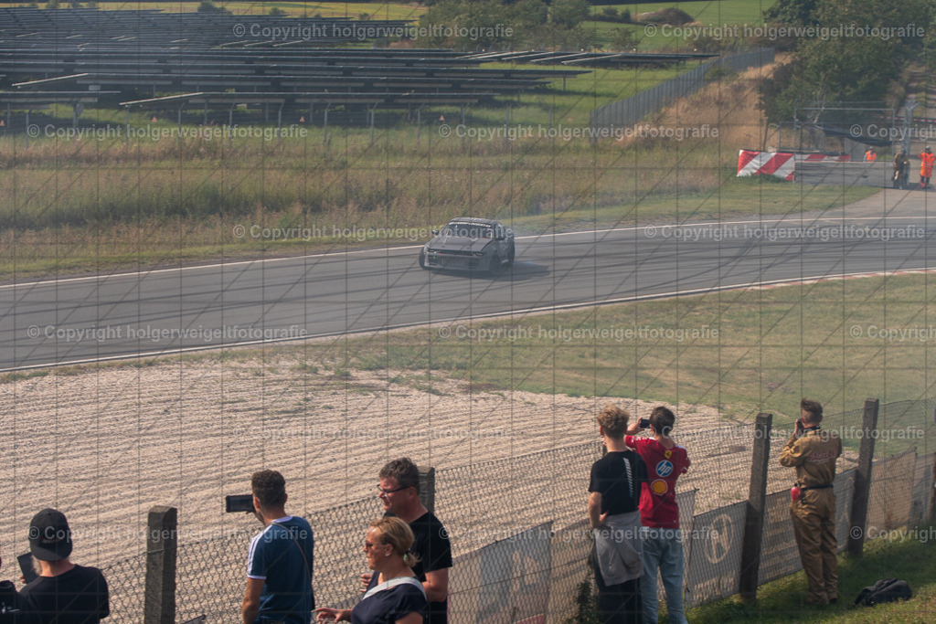 20250907113606D75_6762 | Bitte beachten!!!
Alle Fotos dieser Galerie sind nur grundbearbeitet. Im Falle eines Verkaufs, werde ich die Fotots noch mit dem nötigen Feinschliff versehen. - Realisiert mit Pictrs.com