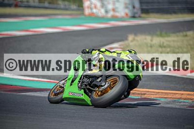 pube2290 | Professionelle Fotos von Sportveranstaltungen, aber auch Hochzeiten und anderen Events. - Realisiert mit Pictrs.com