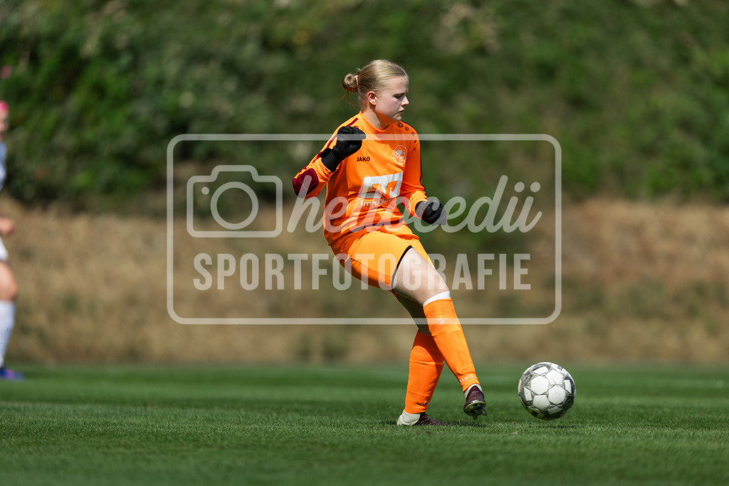 Fußball I Frauen I Testspiel I SpVg Aurich - DJK Arminia Ibbenbüren I 15338 | realhellocedii - Realisiert mit Pictrs.com