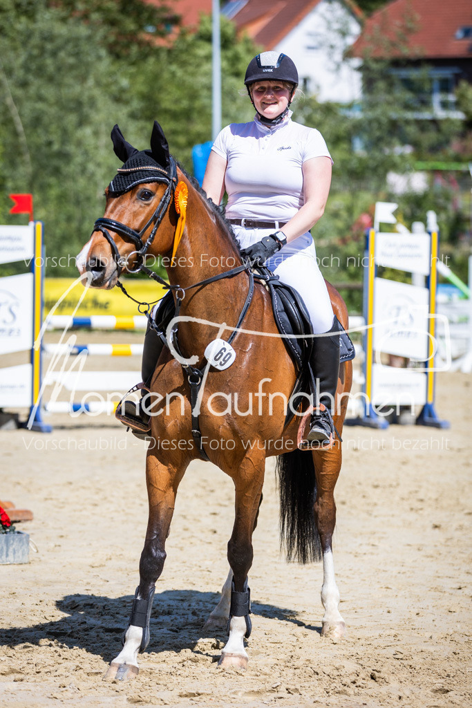 Donop24-ASprmstA-104 | MomenTaufnahmen Pferdesportfotos