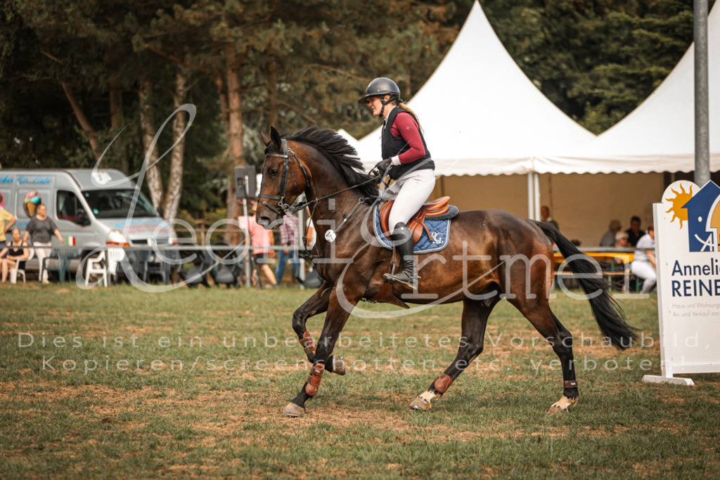 25.SaSpL00157 | Leoni Ertmer Photography - Realisiert mit Pictrs.com