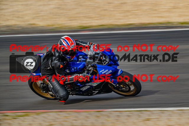 MaZZes_FotoMatrix_230719_7926 | ROT