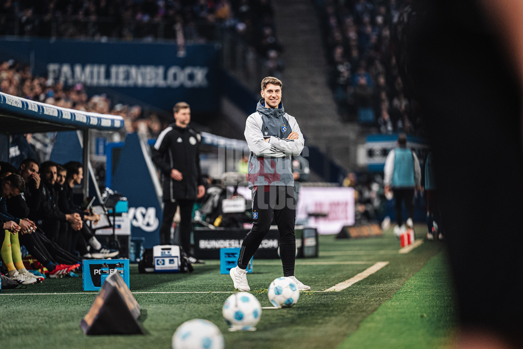 Fußball | Männer | Saison 2024/2025 | 2. Fußball-Bundesliga | 23. Spieltag | Hamburger SV vs. 1. FC Kaiserslautern | 21.02.2025 | Loic Fave (HSV) übernimmt als Trainer für Merlin Polzin