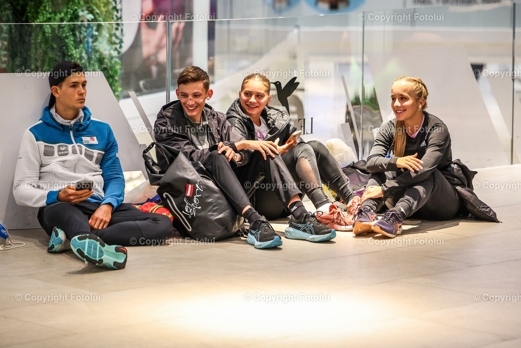 A-BINDER_20250925_0009 | LINZ, AUSTRIA,25.Sept.25 - NIGHT RUN LINZ. Image shows Photo: Sportmediapics.com/ Manfred Binder