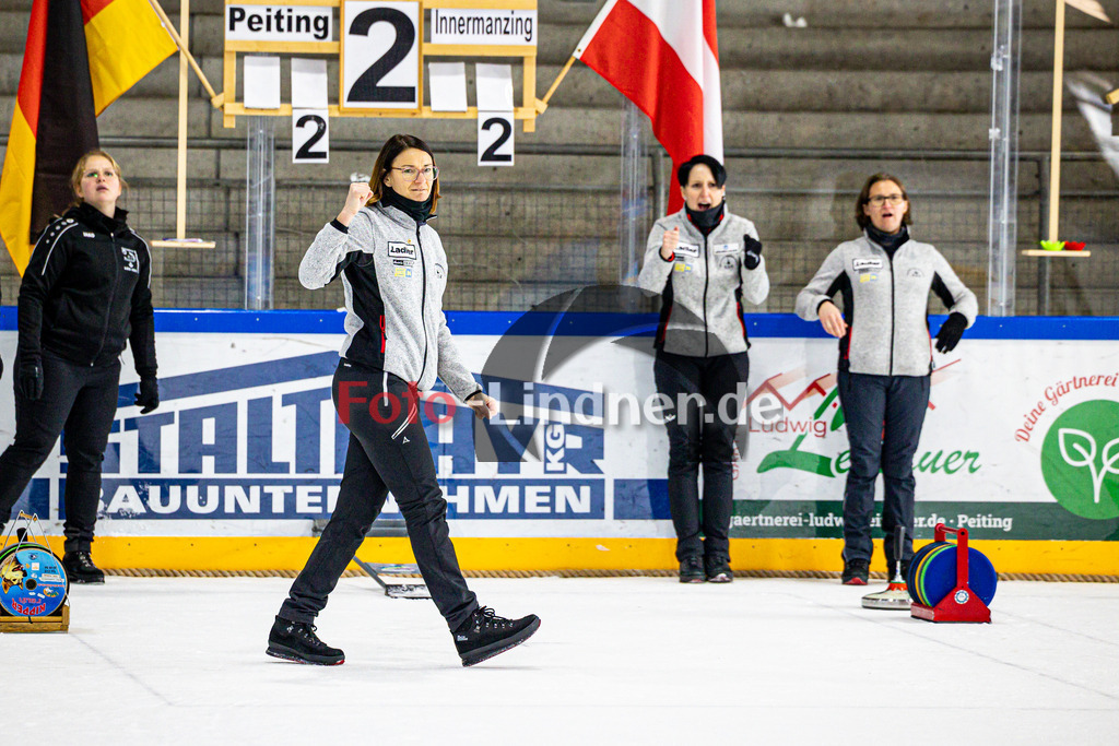 Europacup 2025 Winter Damen/Herren Finaltag  20251123 | Europacup 2025 Winter Damen/Herren Finaltag, , 20251123,,2025-11-23 in Peiting (Eisstadion Peiting), Copyright: WolfgangxLindner www.foto-lindner.de