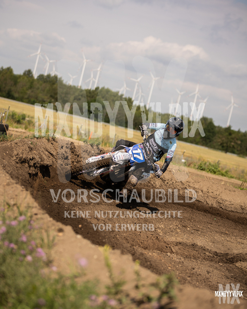 866A1395 | mxndyyvipix