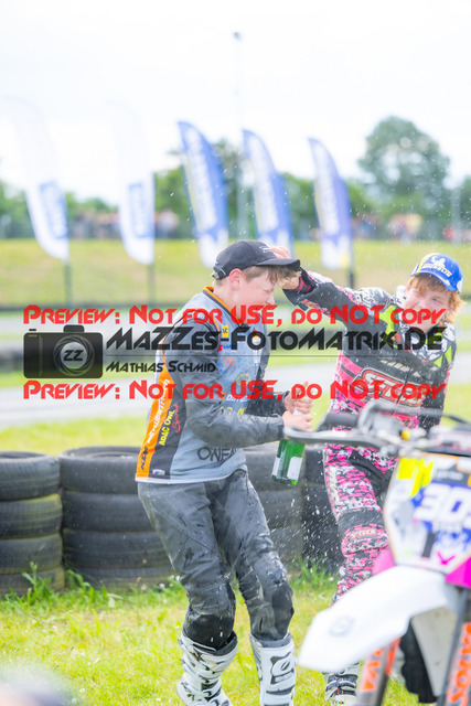 MaZZes_FotoMatrix_240623_6021986_7222 | S3