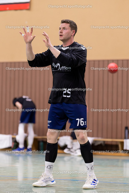 Handball I Herren I Saison 2025-2026 I SHSE Manfred-Frank-Pokal I Viertelfinale I HSG Kalkberg 06 II - HSG Kalkberg 06 007 | Erik Stoffers (76, HSG Kalkberg 06 II) - Realisiert mit Pictrs.com