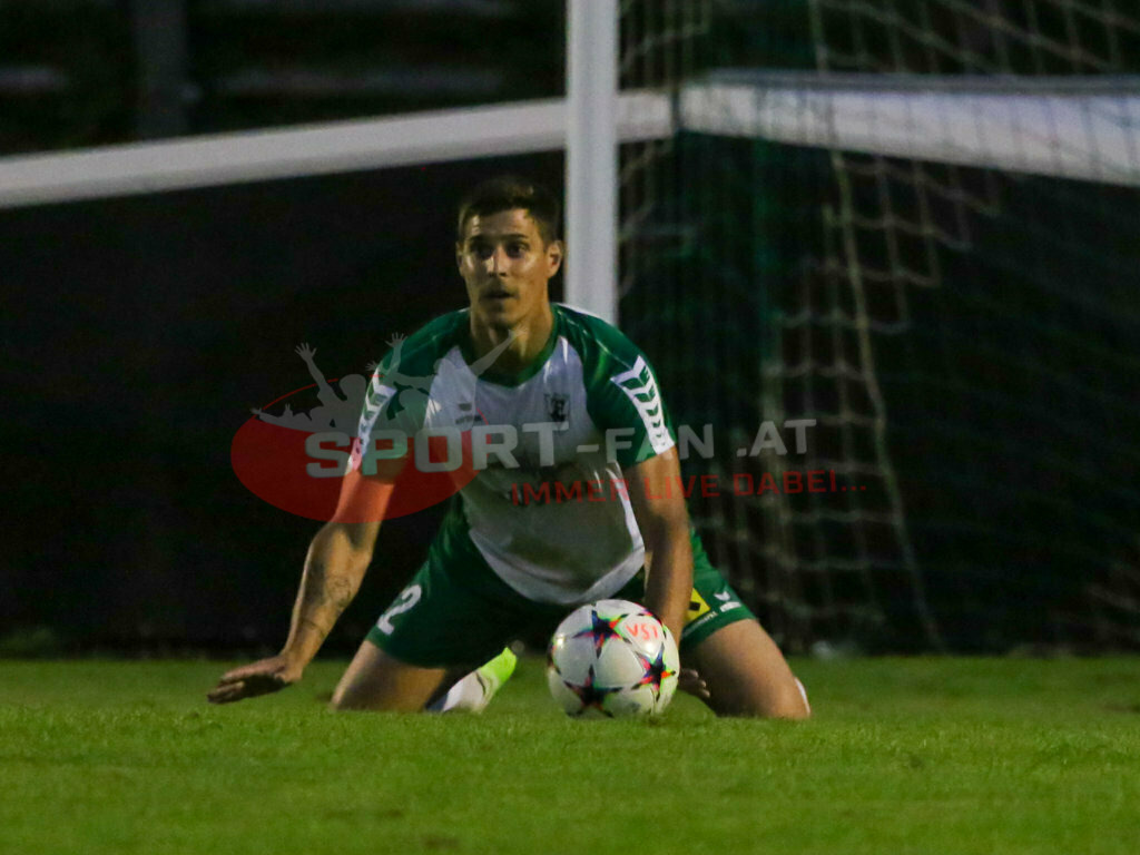 VST Völkermarkt - SVG Bleiburg 2-2, Kärntner Liga 2. Runde | Tevz Nabernik (VST Völkermark #12) VST Völkermarkt - SVG Bleiburg 2-2 am 08.08.2023 in Völkermarkt
(Lilienberg Arena), Austria, (Photo by Ernst Krawagner sport-fan.at) - Realisiert mit Pictrs.com