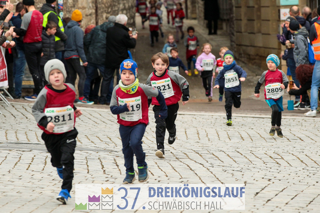 AOK JuniorCup 400m | 3Koenigslauf 2023 - Realisiert mit Pictrs.com