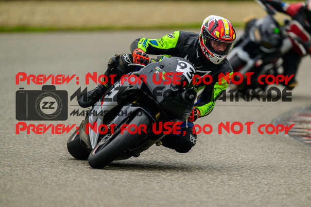 MaZZes_Fotomatrix_20241003_6007705_5865 | GRUEN