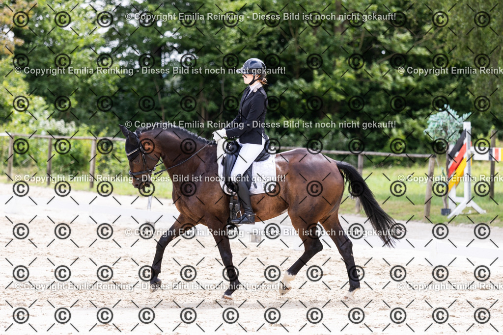 CL5A2623 | Emilia Reinking Fotografie - Realisiert mit Pictrs.com