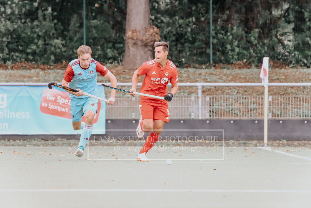 Herren_Bundesliga_02_F_RWK-UHC_21.09.25_Köln (328 von 471) | lanaschraderfotografie - Realisiert mit Pictrs.com