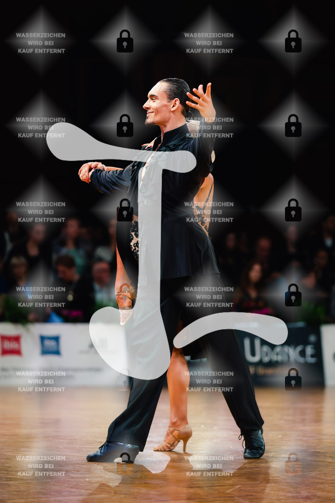 GOC 2025 - WDSF GrandSlam Latin 15th (8) Egor Kondratenko _ Mie Lincke Funch (Denmark)-2025-08-23-3847 | Webshop for digital downloads and prints of dance sport, event & show photographer Julian Link - Realisiert mit Pictrs.com