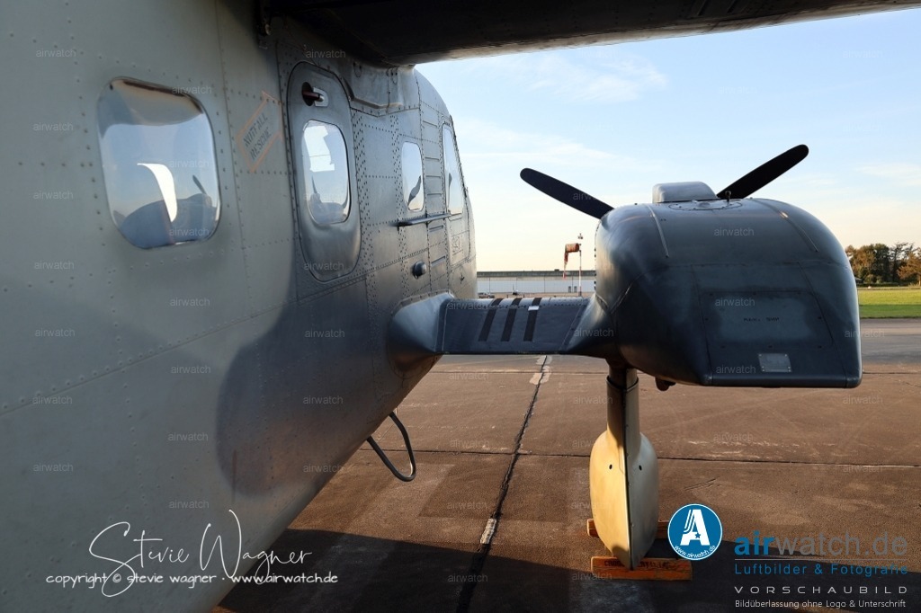 Dornier-DO-28-RK-Flugdienst-airwatch-wagner-240A9007 | Entdecken Sie atemberaubende Luftbilder und Fotografien auf airwatch.de - Tauchen Sie ein in eine Welt voller faszinierender Aufnahmen aus der Vogelperspektive.