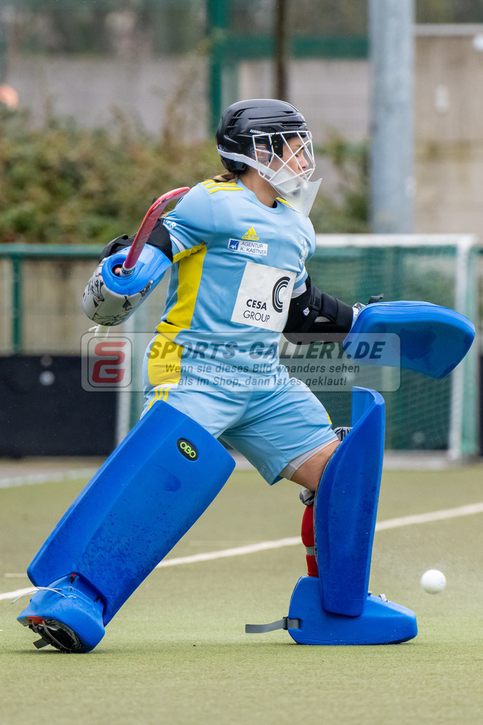 HK_20230401_106552 | 1. Bundesliga Damen Düsseldorfer HC - Harvestehuder THC  am 1.4.2023 DHC Düsseldorf, Düsseldorf , Nathalie Kulbatzki ( Torfrau Düsseldorfer HC #1 )