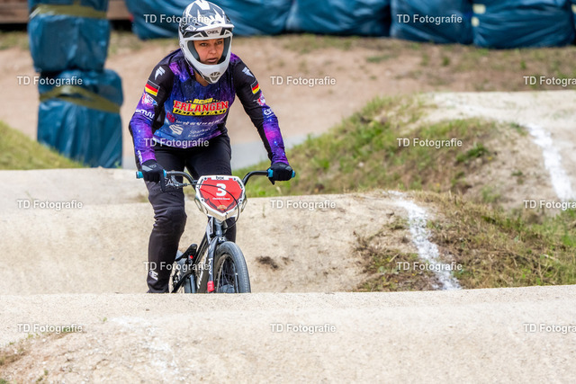 BayBMX2026-05496 | Fotogalerie von Thomas Dettweiler mit Eventbildern und lizenzfreien Fotos. Perfekt als Wandbild, für Büro, Website oder private Nutzung. - Realisiert mit Pictrs.com