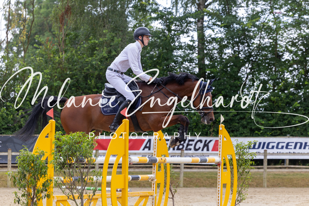 7I8A8083 | melanie-engelhardt-photography - Realisiert mit Pictrs.com