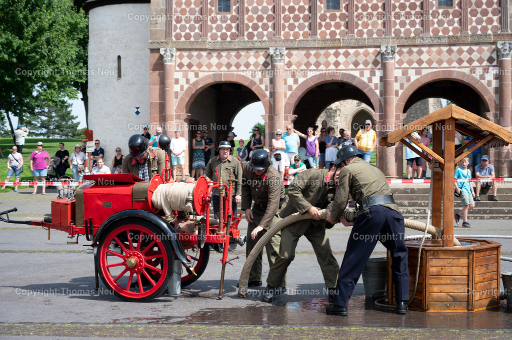 DSC_0656 | 14.06.2025,ble, Lorsch, vor der Königshalle Jugendwehr und Zeitreise durch die Geschichte der Feuerwehr, ,, Bild: Thomas Neu