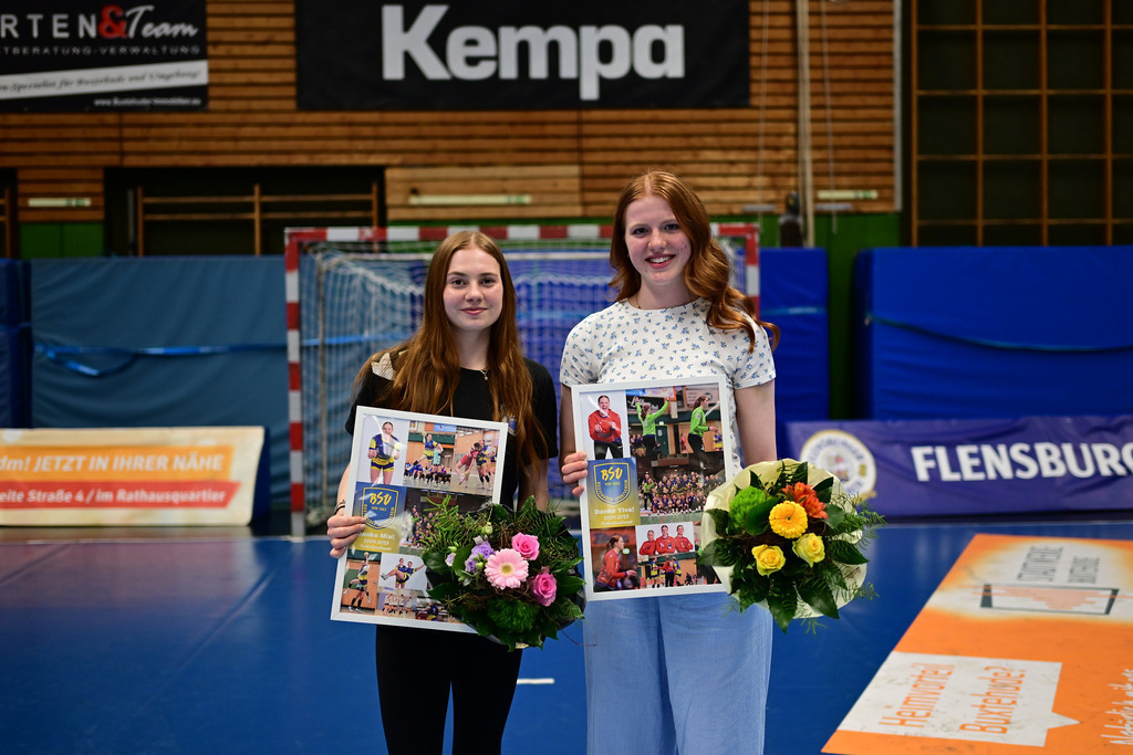 Handball I Juniorinnen I Saison 2024-2025 I Deutsche Meisterschaft I Viertelfinale I Buxtehuder SV - HC Leipzig | Der Sportfotograf. - Realisiert mit Pictrs.com
