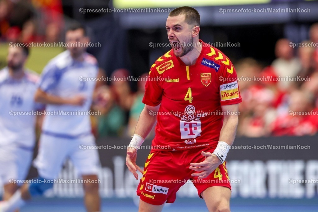 EHF18012601151 | 18.01.2026, Handball, Men's EHF EURO 2026, Portugal - Nordmazedonien, Jyske Bank Boxen in Herning, Dänemark, Preliminary Round:  Martin Velkovski (North Macedonia #04) jubelnd