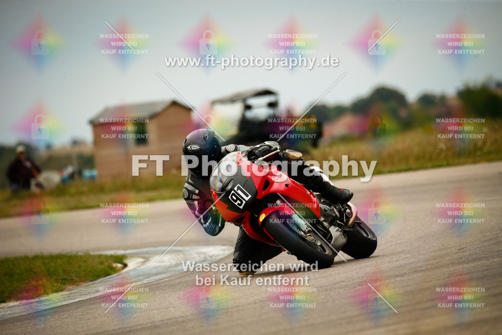 _MOT7095 | Hier findet Ihr Bilder von Touristenfahrten auf der Nürburgring Nordschleife oder von anderen Veranstaltungen die ich besucht habe. Viel Spass beim Durch Schauen 