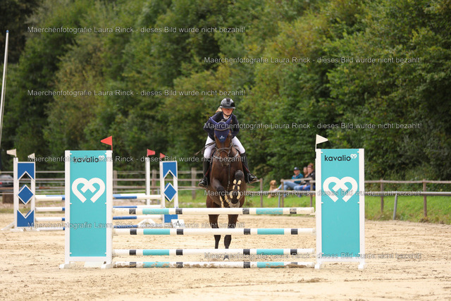 HG9A8095 | laurarinckfotografie - Realisiert mit Pictrs.com