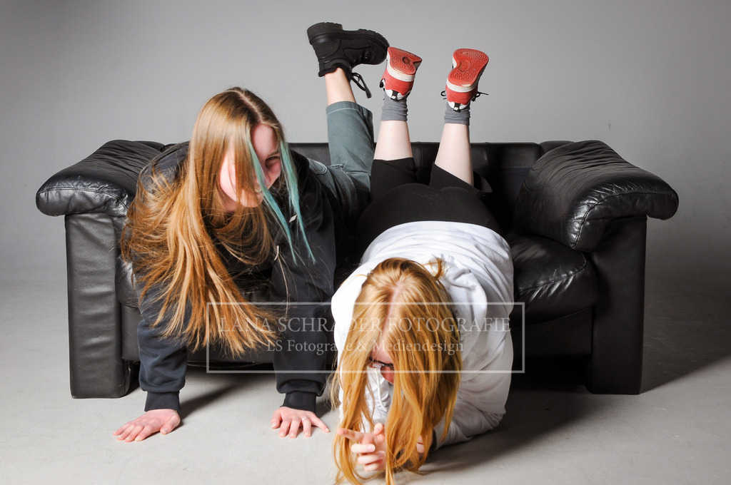 Maja und Maja Shooting 16.01.23-02 | lanaschraderfotografie - Realisiert mit Pictrs.com