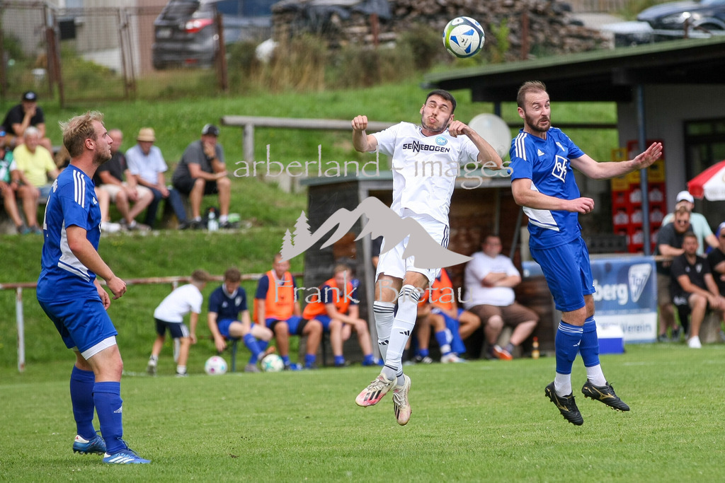 993T3837 | Medien- Sport- Entertainmentfotos