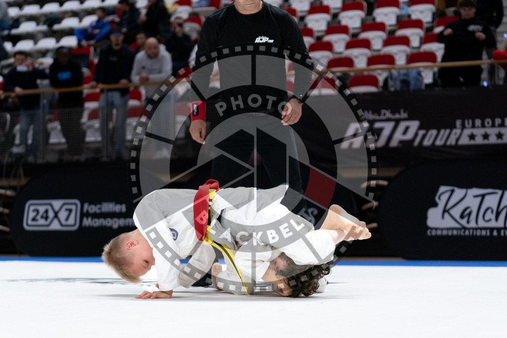 20241012PBB0810 | Athletes compete during the AJP Tour Europe Continental Jiu-Jitsu Youth Championship on October 12, 2024, in Almere near Amsterdam, Netherlands. © Chiara Dazi / photoblackbelt