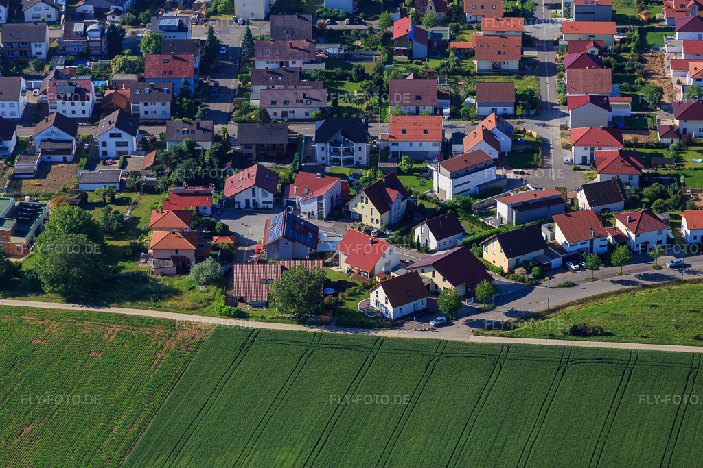 Luftbild: Mandelweg in Kandel im Bundesland Rheinland-Pfalz in Deutschland. Foto: IMG_080141.jpg vom 05.06.2015 durch Werner Riehm/FLY-FOTO.de