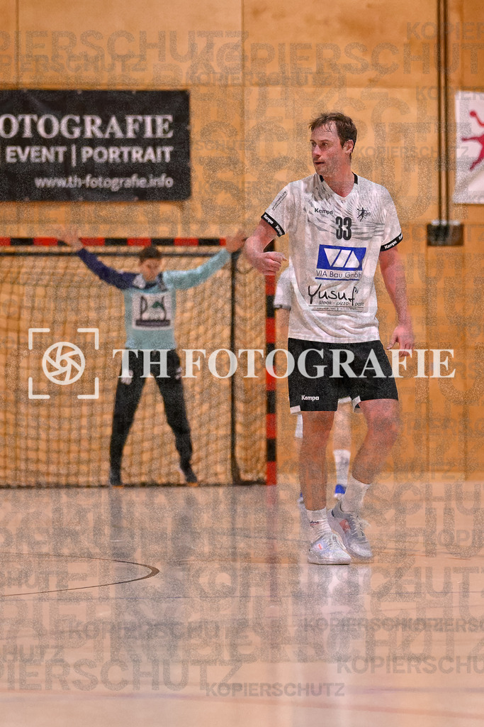 GER, SG Maulburg/Steinen - HSG Dreiland, Handball, Landesliga Suedbaden, 4. Spieltag, Saison 2024/2025, 12.10.2024 | Jonas Schamberger (HSG Dreiland, #33)GER, SG Maulburg/Steinen - HSG Dreiland, Handball, Landesliga Suedbaden, 4. Spieltag, Saison 2024/2025, 12.10.2024Foto: TH Fotografie/Thomas Hess
