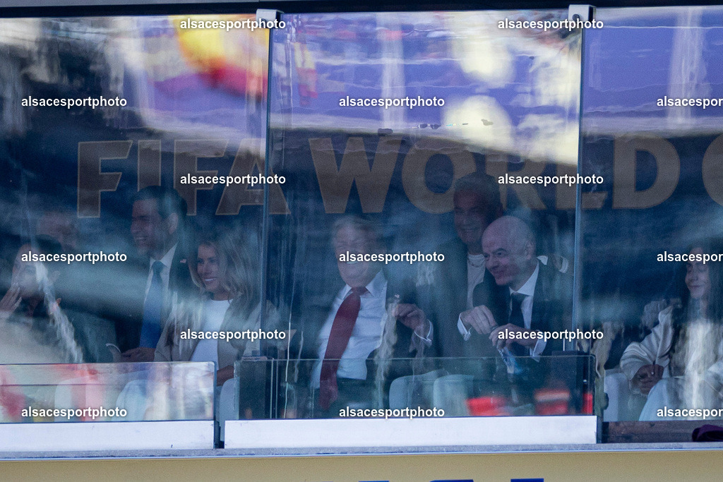 FOOTBALL : Argentine vs Espagne – Finale de la Coupe du Monde FIFA 2026. New York New Jersey Stadium, East Rutherford, New Jersey, États-Unis. 19/07/2026. | Donald Trump, Melania Trump et Gianni Infantino assistent à la finale de la Coupe du Monde de la FIFA 2026 entre l'Argentine et l'Espagne au New York New Jersey Stadium, à East Rutherford (New Jersey), le 19 juillet 2026, aux États-Unis.