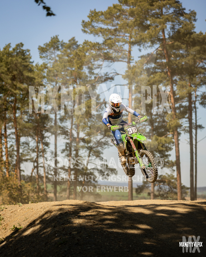 866A4897 | mxndyyvipix