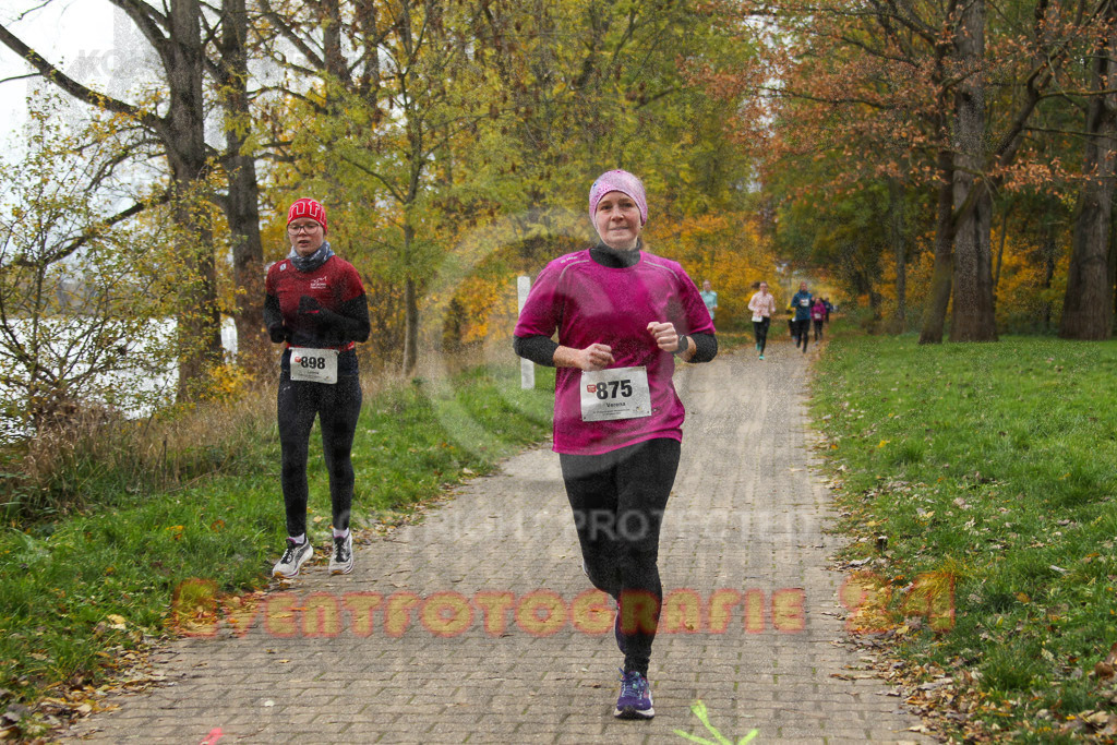 221127_1040_EV4_1934 | Sportfotografie im Rhein-Sieg Kreis, Köln, Bonn, NRW, Rheinland Pfalz, Hessen, etc. Unser Tätigkeitsfeld umfasst den Laufsport vom Volkslauf über den Marathon, Duathlon, Triathon bis zum Ultralauf wie Kölnpfad Ultra oder Schindertrail.