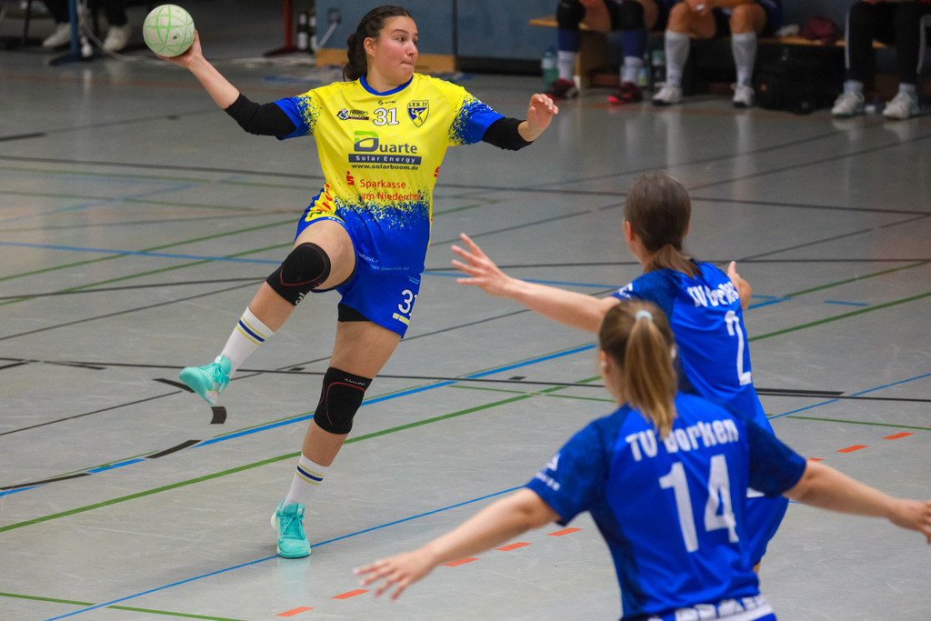 SVN_BorkenII_100525_041 | Bildergalerie von Sport-Ereignissen aber auch von weiteren spannenden Dingen - nicht nur vom Niederrhein. In Anlehnung an den bekannten Spruch von Hanns Dieter Hüsch heißt das Motto: "Niederrhein ist überall".  - Realisiert mit Pictrs.com