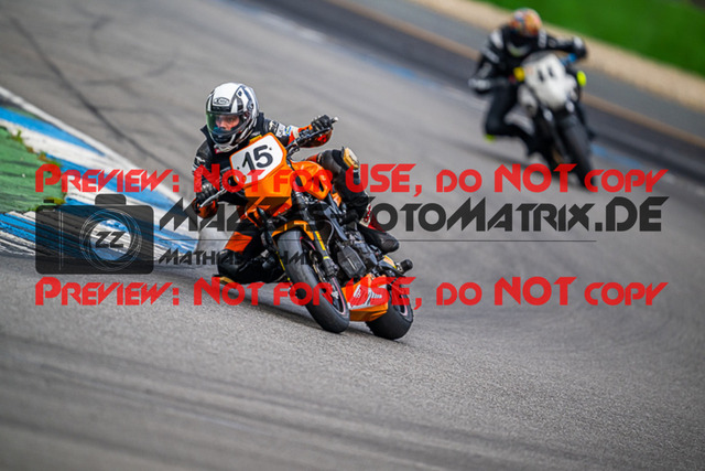 MaZZes_FotoMatrix_220925_1452 | TWIN CUP