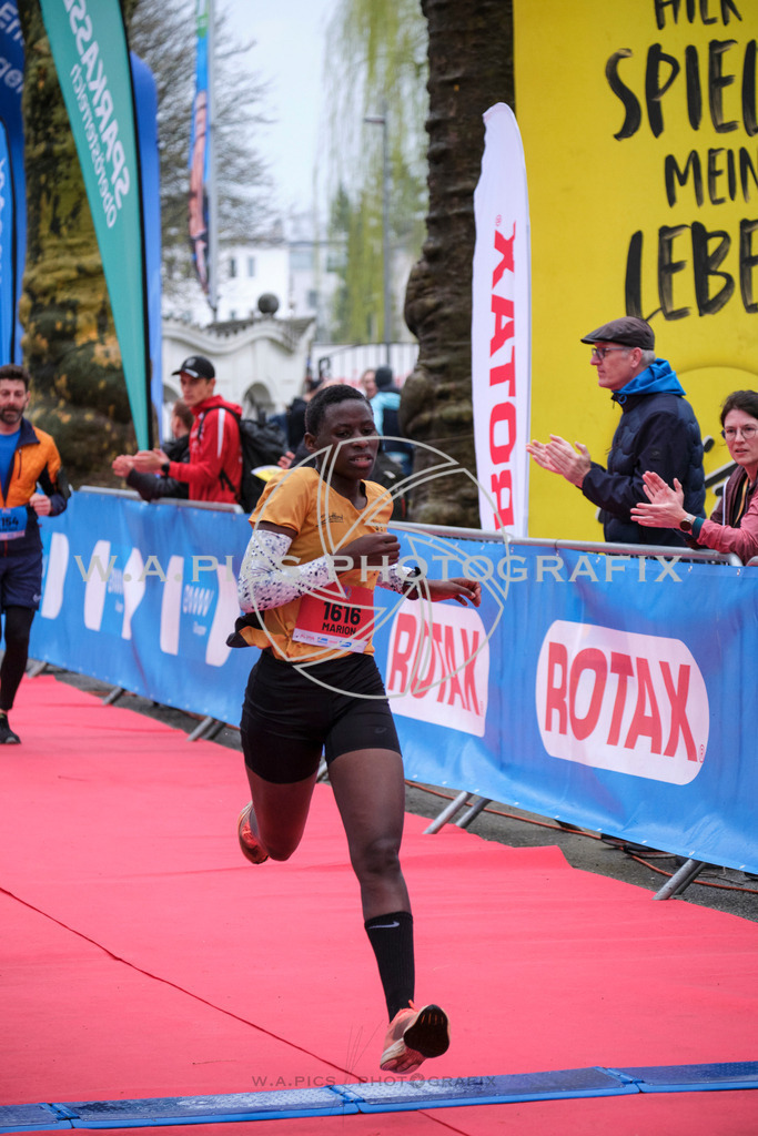 ..... | AUSTRIA, Wels, 30.03.25, ALOHA Wels Halbmarathon, Image Shows: , Foto: Wapics/RING M.
