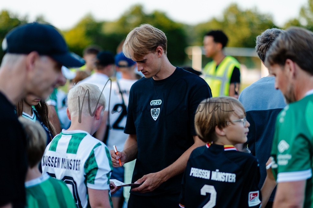 Testspiel, Saison 2026/27: SC Preußen Münster - Kickers Emden | Billerbeck, 10.07.2026: Testspiel, SC Preußen Münster gegen Kickers Emden auf der Anlage des DJK Billerbeck in Billerbeck. Foto: sportfotografie.ms | Markus Paletta - Realisiert mit Pictrs.com