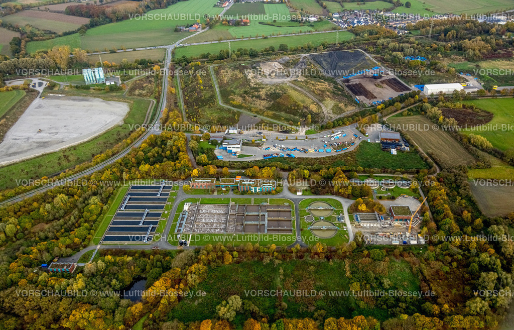 Hamm221012190 | Luftbild, Kläranlage Hamm West, Recyclinghof Abfallwirtschaft und Stadtreinigung Hamm (ASH), Entsorgungszentrum Mülldeponie, Herringen, Hamm, Ruhrgebiet, Nordrhein-Westfalen, Deutschland