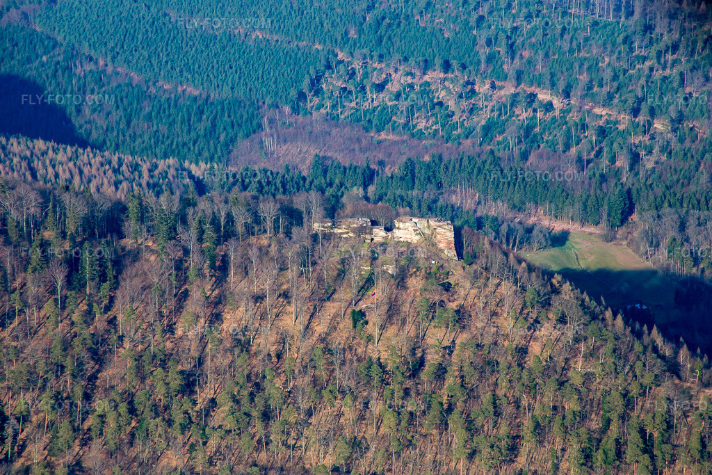 Aerial view: Chateau de Hohenbourg in Wingen in the state Bas-Rhin, France. – Photo: IMG_086709.jpg taken on 03/26/2016 by Werner Riehm/FLY-FOTO.com – Resolution of the original: 5472 x 3648 px