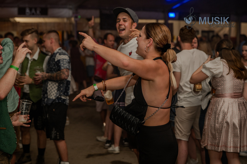 DSC_3634 | "Fussifoto.com – Ihr Ansprechpartner für hochwertige Fotografie! Entdecken Sie kreative Bilder und professionelle Dienstleistungen. Kontaktieren Sie uns für Ihre Projekte!"