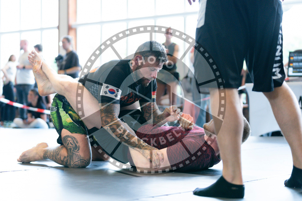 20240608PBB02450 | Fighters compete during the ILLCS VII summer edition luta livre competition in Hannover, Germany, on June 8, 2024.