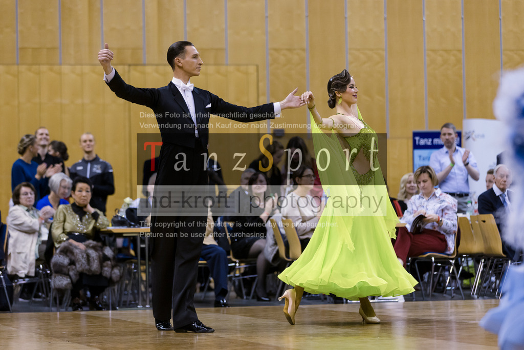 20241102_DM_HGR_Std_09656 | Tanzsportbilder, Standardtanz, Lateintanz, WDSF, DTV, LTVB, dancecomp, goc, hessen tanzt, blaues band der spree, walzer, tango, wiener walzer, slowfox, quickstepp, samba, rumba, cha-cha-cha, paso doble. jive, hd-kroft photography, turniertanzsport