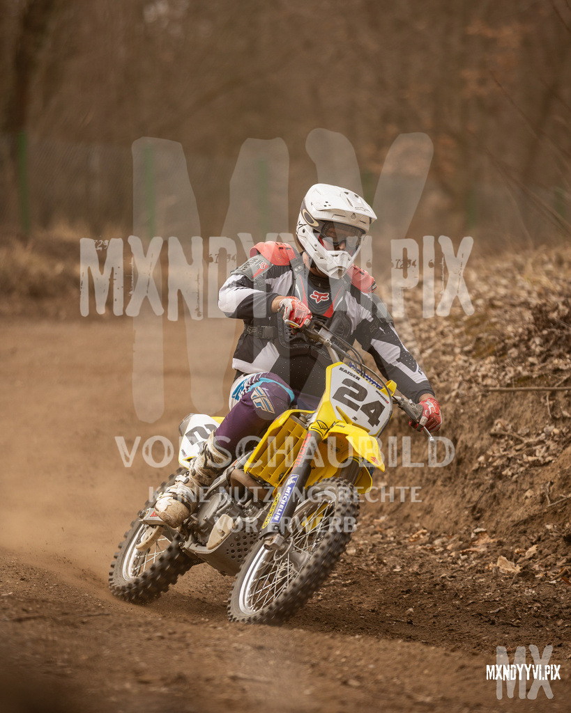 866A0520 | mxndyyvipix