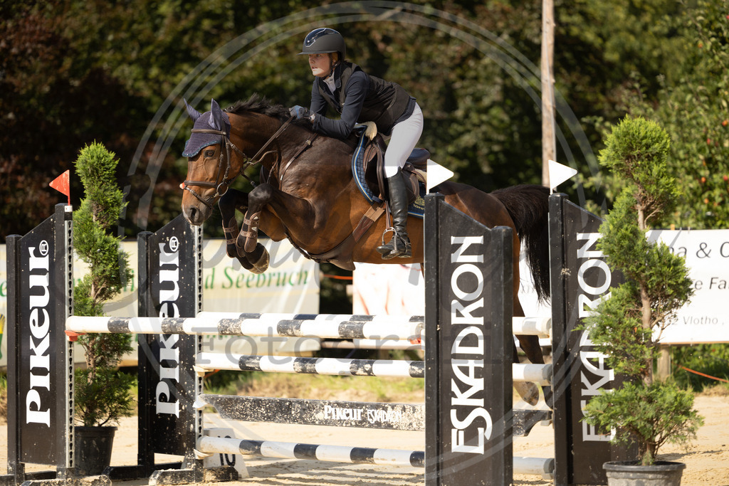 994A8339 | sabrinanicolaifotografie - Realisiert mit Pictrs.com