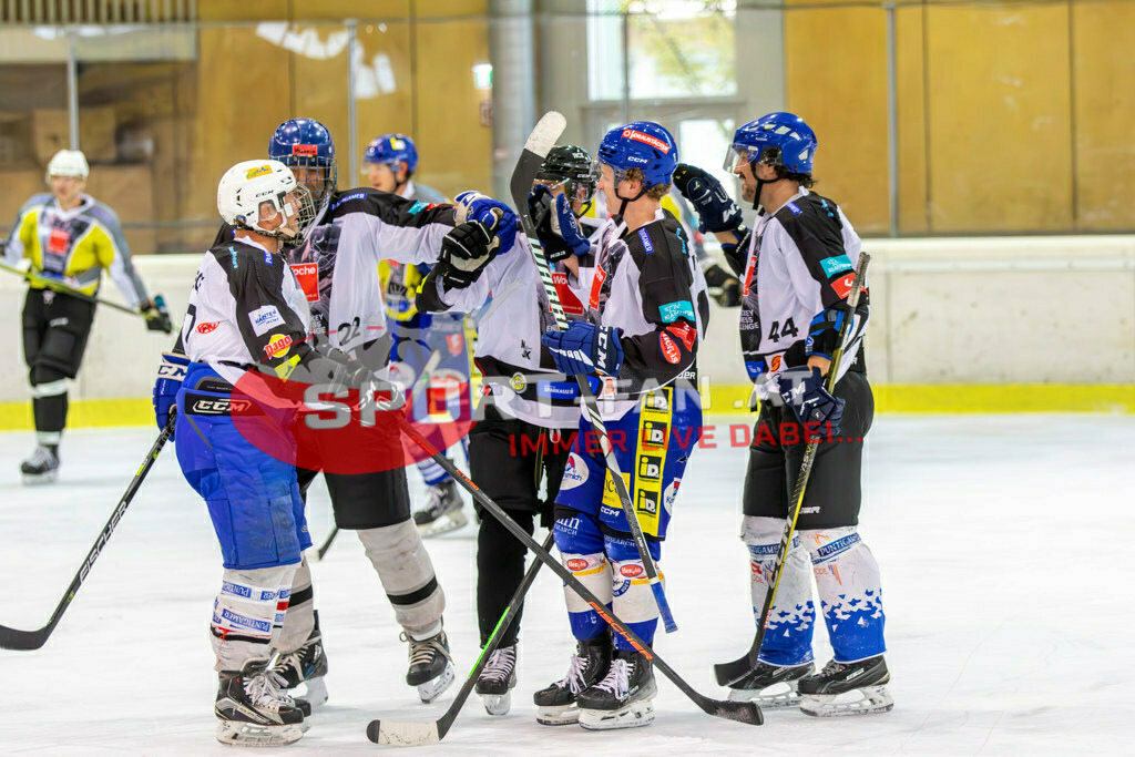 Eishockey | Eishockey, Business Challenge am 10.11.2023 in Klagenfurt (Heidi Horten Arena), Austria, (Photo by Ernst Krawagner sport-fan.at) - Realisiert mit Pictrs.com