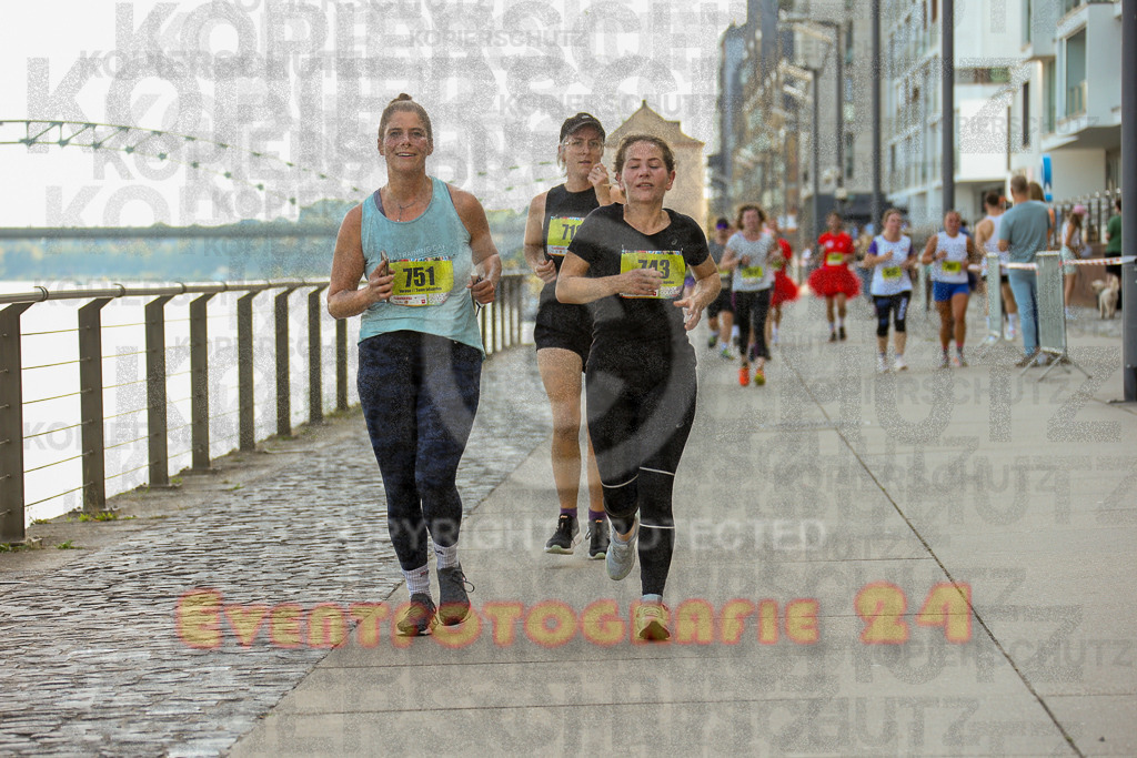 250920_1454_EX1_8178 | Sportfotografie im Rhein-Sieg Kreis, Köln, Bonn, NRW, Rheinland Pfalz, Hessen, etc. Unser Tätigkeitsfeld umfasst den Laufsport vom Volkslauf über den Marathon, Duathlon, Triathon bis zum Ultralauf wie Kölnpfad Ultra oder Schindertrail.