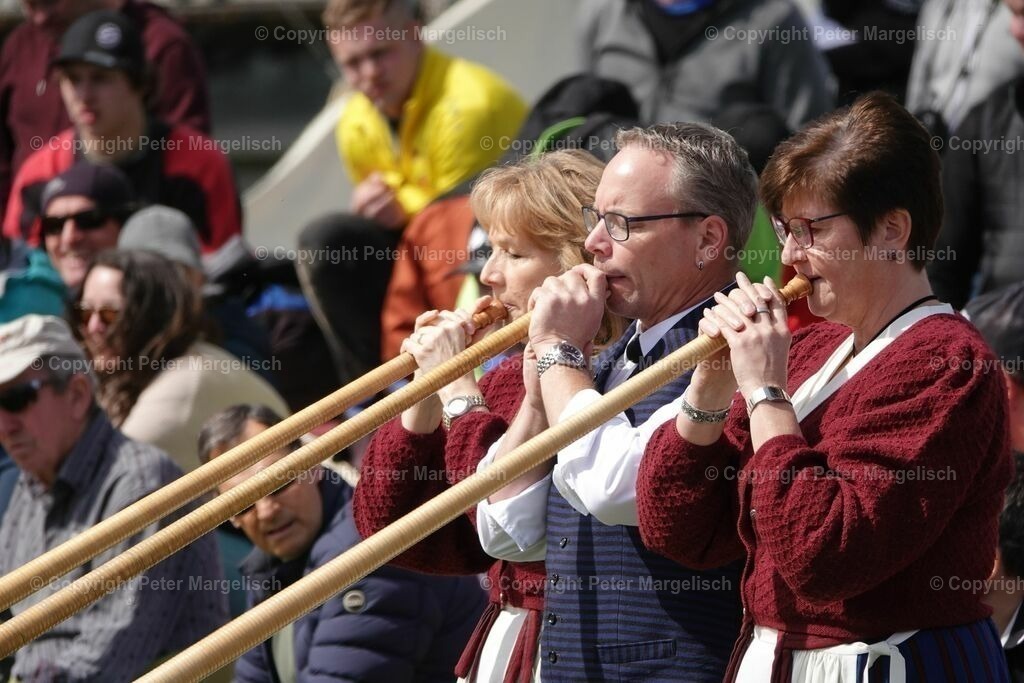 k-DSC03043 | Schwingen - Realisiert mit Pictrs.com