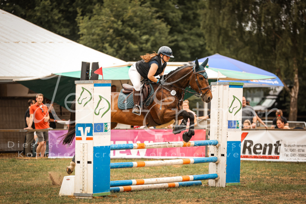 17.SaStA00143 | Leoni Ertmer Photography - Realisiert mit Pictrs.com